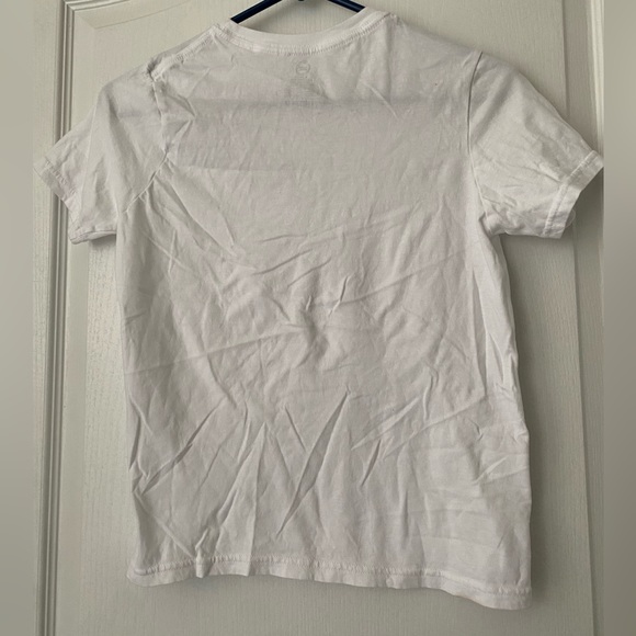 Bundle of 3 Wonder Nation extra large (size 14/16) plain white crewneck shirts. - Picture 3 of 4